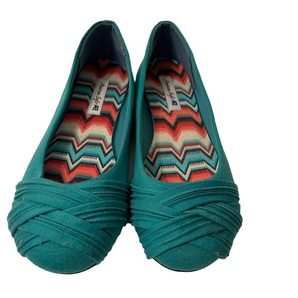 American Eagle Green Flat Weaved Toe Shoes Size 7.5 - Picture 1 of 5